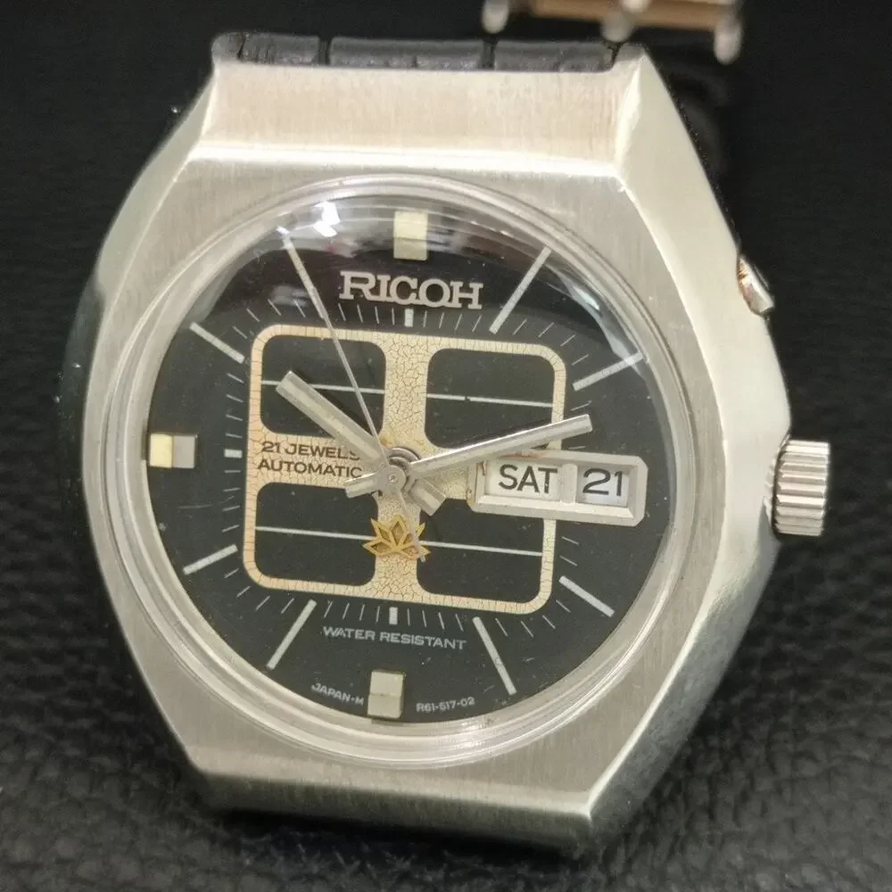 Vintage 1973 Ricoh Automatic Mens Silver Watch W/daydate & Black accents